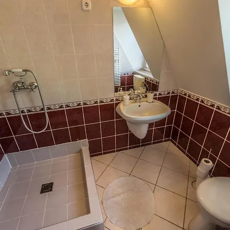 Apartment Caesar Mit Terrasse, Nahe Dem Balaton